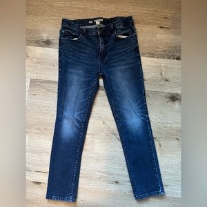 Little girls, dark blue jeans